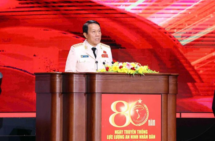 Bộ trưởng Lương Tam Quang phát biểu đáp từ