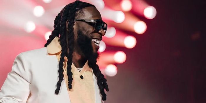  Burna Boy nhận được nhiều chú ý với ca khúc 'Dai Dai' kết hợp cùng Shakira. 