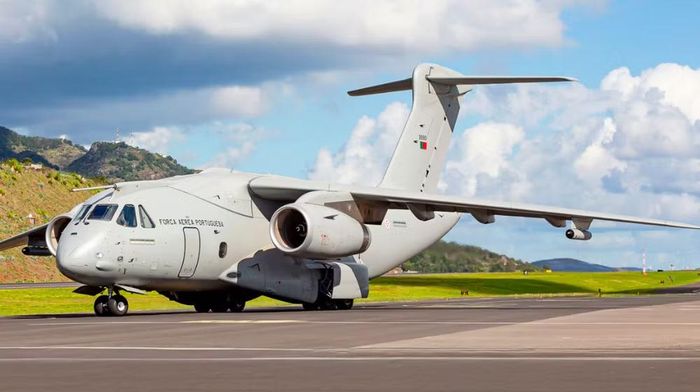 So với các máy bay vận tải Airbus C-295 và Let L-410 đang phục vụ, KCV-390 mang lại bước nhảy vọt về năng lực.
