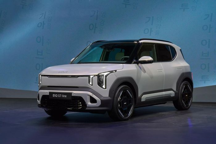 Những chiếc xe điện Kia và Hyundai tại Mỹ được lắp pin SK On có thể gặp rủi ro cháy nổ. Ảnh: Kia.