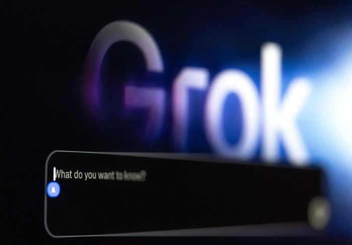 Grok 4.5 vừa ra mắt, nhưng vẫn xếp sau Claude Fable 5 về khả năng làm việc.