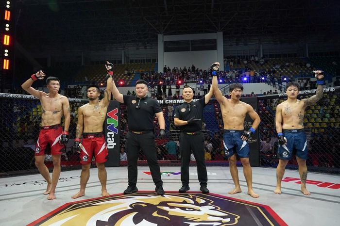 Bốn võ sĩ bất phân thắng bại, trận đấu khép lại với kết quả hòa