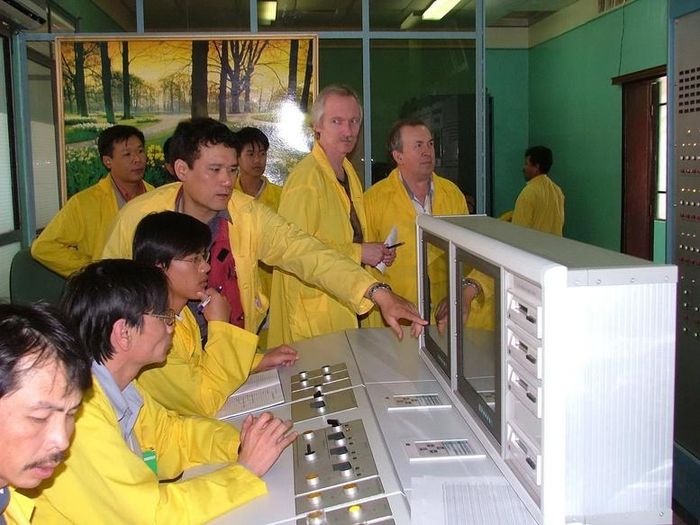 Lò phản ứng nghiên cứu Đà Lạt là cơ sở thực hành quan trọng trong đào tạo kỹ sư, nhà nghiên cứu và cán bộ quản lý lĩnh vực hạt nhân của Việt Nam