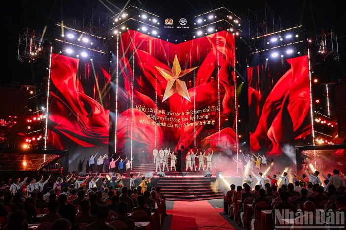 Khép lại hành trình nghệ thuật là hình ảnh một lực lượng An ninh nhân dân bước vào kỷ nguyên mới với tư duy mới, bản lĩnh mới và khát vọng cống hiến mới.