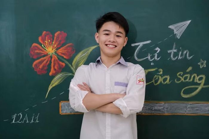 Em Ty Quang Hiệp ước mơ là thầy giáo dạy tiếng Trung.