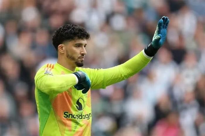 Theo The Athletic, thủ môn Bayindir sẽ hoàn tất việc rời Man United trong ít ngày tới.