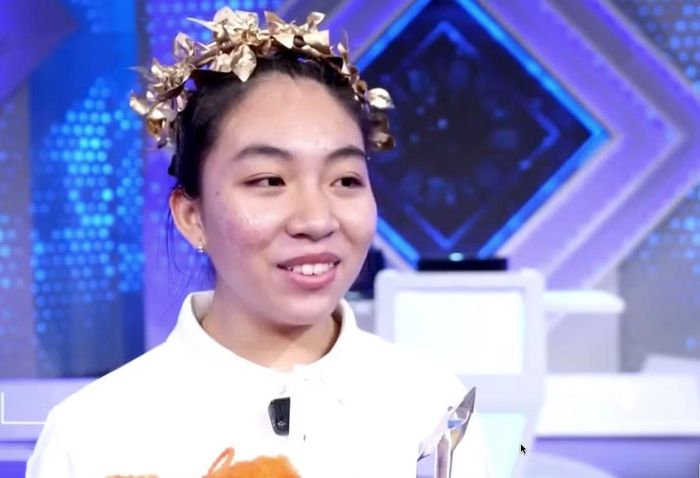 Nữ sinh An Giang Đỗ Lê Bảo Quyên càng chơi càng hay và giành chiến thắng.