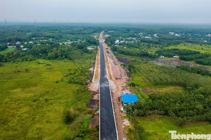 Theo kế hoạch mới, công trình sẽ cơ bản hoàn thành trong tháng 9 tới, sau đó tiếp tục hoàn thiện các hạng mục còn lại để hoàn thành toàn bộ dự án vào cuối năm.