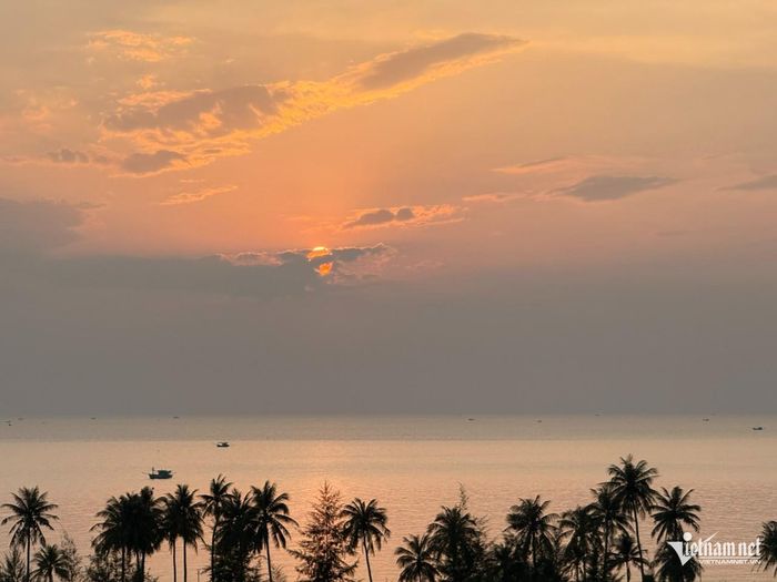 Tôi thấy con trưởng thành hơn sau chuyến đi xuyên Việt. Ảnh minh họa