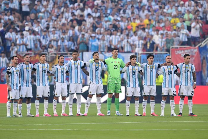 Đội hình xuất phát của đội tuyển Argentina. Ảnh: AFP/TTXVN (Ảnh không cho phép bên thứ 3 khai thác, chia sẻ lại)