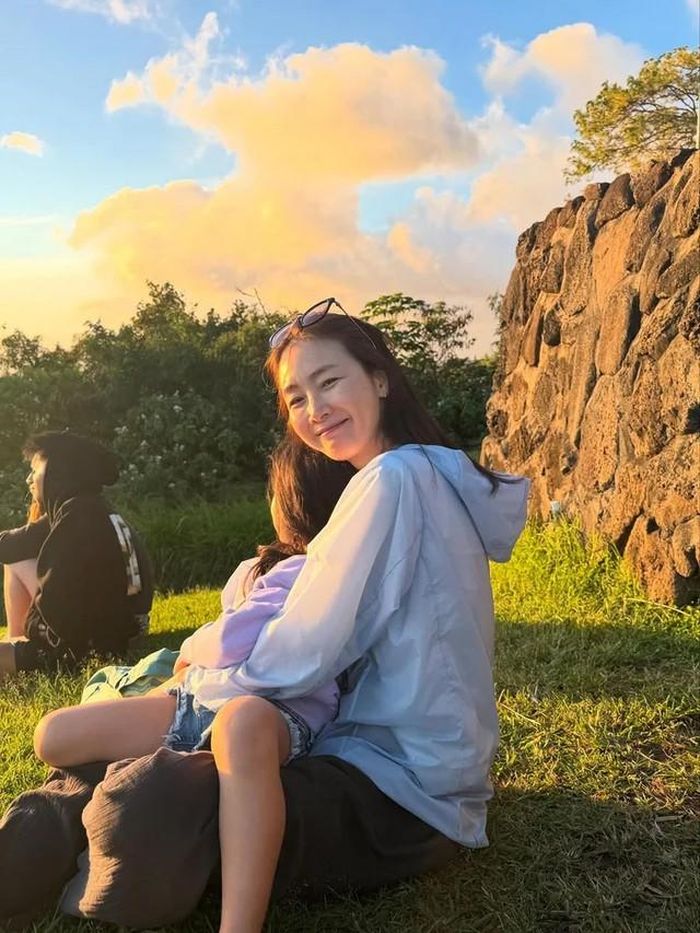 Choi Ji Woo lựa chọn giữ kín hình ảnh rõ mặt, thông tin về con gái. Ảnh: IGNV.