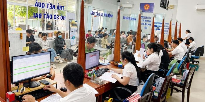 HEPZA đẩy mạnh cải cách thủ tục hành chính, hướng tới cơ chế "một cửa tại chỗ" nhằm rút ngắn thời gian giải quyết hồ sơ cho nhà đầu tư. Ảnh: ST