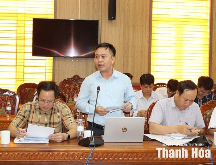 Đại diện lãnh đạo xã Đông Thành phát biểu ý kiến tại buổi làm việc.