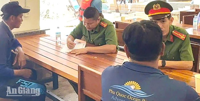 Cơ quan điều tra làm việc với các thuyền viên có liên quan đến vụ chìm ca nô tại Phú Quốc.