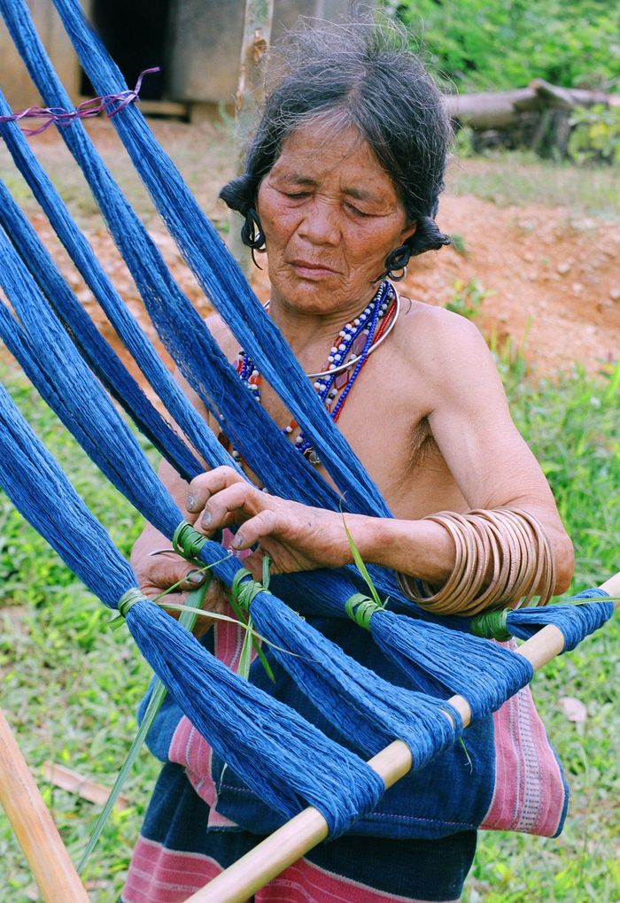Kỹ thuật nhuộm bao sợi.
