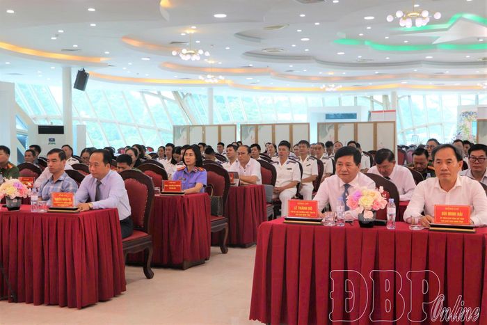 Các đại biểu dự Lễ kỷ niệm 80 năm Ngày truyền thống Thi hành án dân sự Việt Nam.