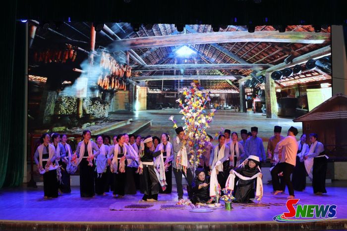 Phục dựng lễ hội Mợi của dân tộc Mường.
