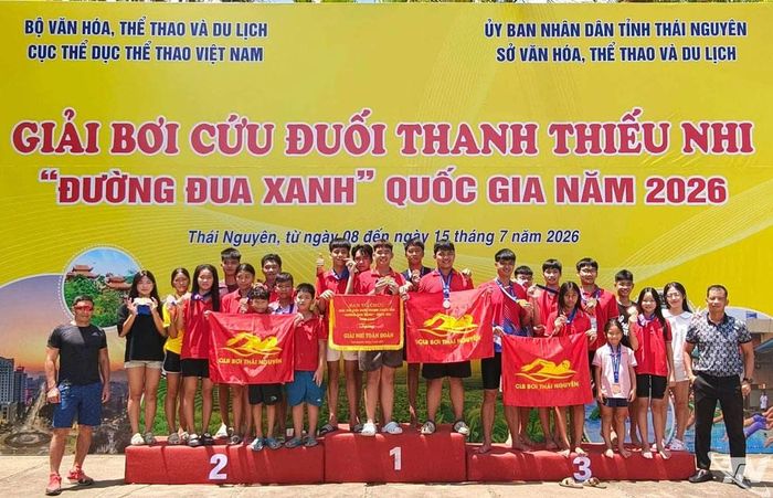Đoàn chủ nhà Thái Nguyên giành ngôi Á quân.