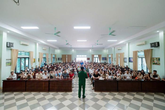 Đoàn cán bộ, người lao động và người thân Niferco trong hành trình về nguồn, tri ân các thế hệ đi trước