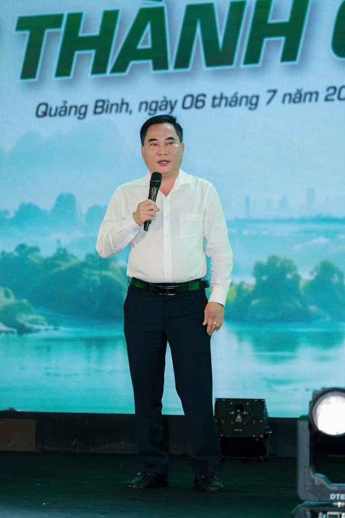 Ông Phùng Quang Trung - Phó Bí thư Đảng ủy, Tổng giám đốc Công ty gửi lời tri ân tới cán bộ, người lao động và gia đình đã luôn đồng hành, đóng góp cho sự phát triển của Niferco