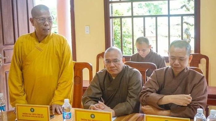 Chư tôn đức đóng góp ý kiến