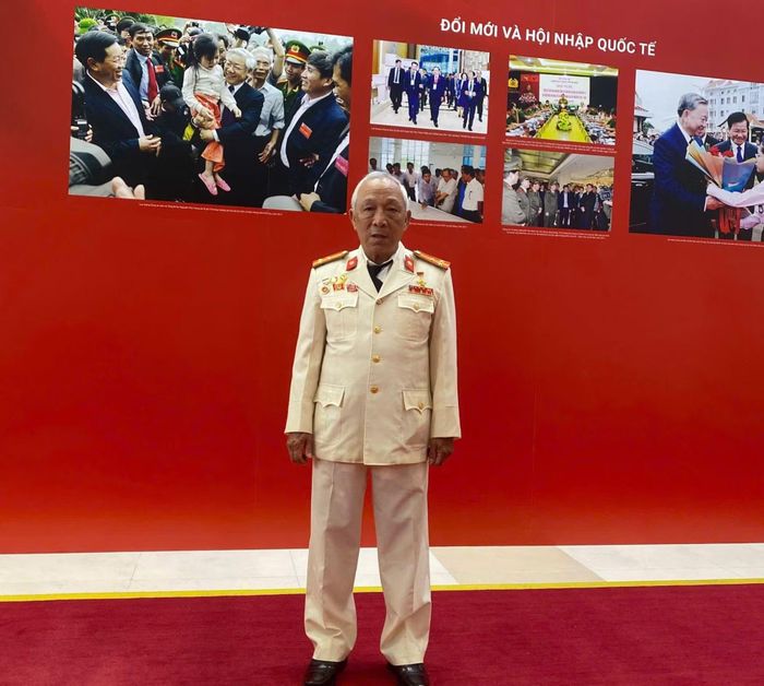 Ngày 11/7/2026, Anh hùng LLVTND, Thượng tá Trần Công Dũng vinh dự tham dự Lễ kỷ niệm 80 năm Ngày truyền thống lực lượng An ninh nhân dân và đón nhận Huân chương Sao Vàng lần thứ tư do Đảng ủy Công an Trung ương, Bộ Công an tổ chức tại Hà Nội.