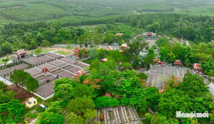 Toàn cảnh Nghĩa trang Liệt sĩ Quốc gia Trường Sơn.