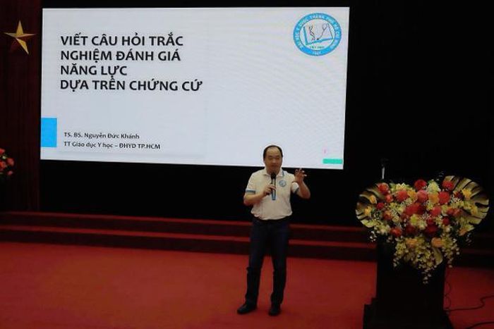 TS. Nguyễn Đức Khánh, Trung tâm Giáo dục Y học, Đại học Y Dược TP. Hồ Chí Minh.