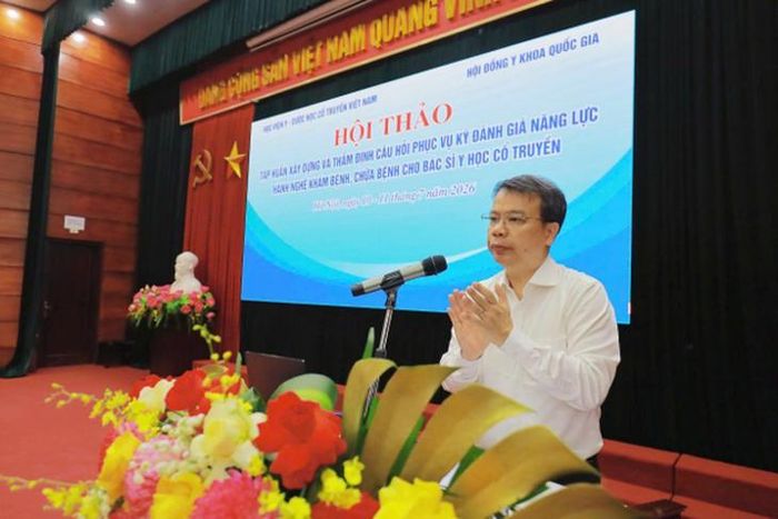 PGS.TS. Nguyễn Quốc Huy, Giám đốc Học viện Y - Dược học cổ truyền Việt Nam, Trưởng Tiểu ban xây dựng Bộ công cụ đánh giá năng lực hành nghề khám bệnh, chữa bệnh cho bác sĩ YHCT.