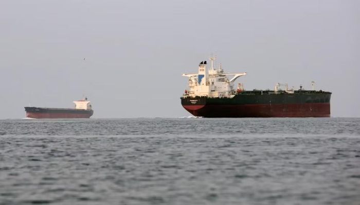 Sau khi Mỹ và Iran ký bản ghi nhớ vào giữa tháng 6, Washington dỡ bỏ phong tỏa các cảng biển và nới lỏng một số hạn chế đối với đội tàu vận tải của Iran. Động thái này giúp Tehran nhanh chóng khôi phục hoạt động xuất khẩu dầu, nguồn thu quan trọng nhất của nền kinh tế.