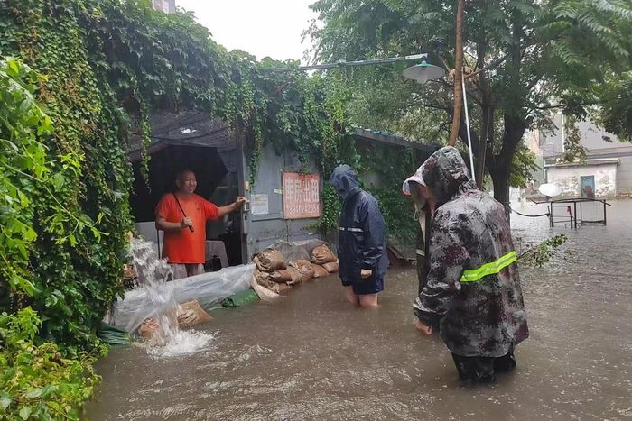 Tỉnh Liêu Ninh ở đông bắc Trung Quốc đã bị ảnh hưởng bởi lũ lụt khi cơn bão Bavi tiếp tục gây thiệt hại vào sáng 13/7. Ảnh: SCMP.