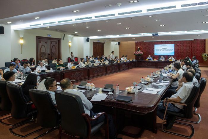Các nội dung sửa đổi trong dự án Luật lần này được nêu tại tọa đàm. Theo đó, dự án Luật giải quyết hai vấn đề: thể chế hóa các quan điểm của Đảng trong Chỉ thị 04-CT/TW của Ban Bí thư, Nghị quyết 80-NQ/TW của Bộ Chính trị; giải quyết các vấn đề mới phát sinh từ thực tiễn như chuyển đổi số, AI, hoạt động liên kết, cải cách thủ tục hành chính,…