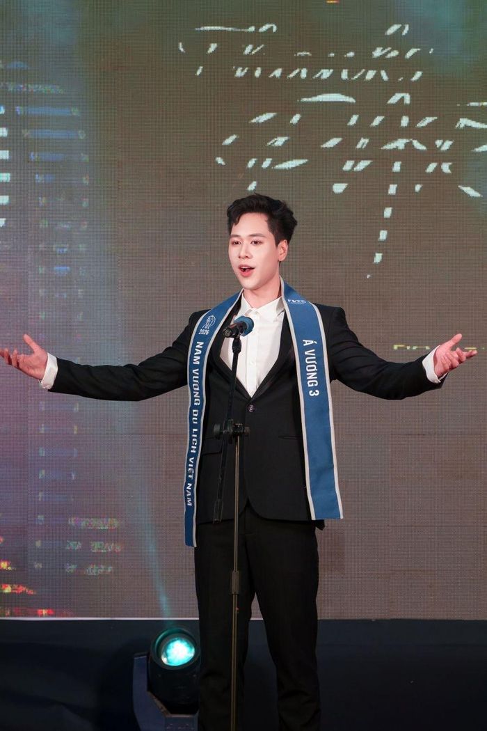 Á vương 3 Minh Tuấn đầu tư bài bản để trở thành nghệ sĩ trình diễn đa năng