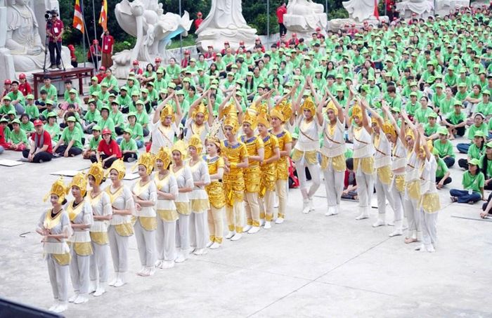 Nhiều hoạt động ý nghĩa được tổ chức trong 4 ngày diễn ra Hội trại