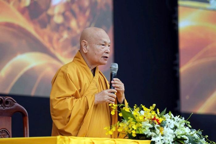 Trưởng lão Hòa thượng Thích Thiện Nhơn, Phó Pháp chủ Hội đồng Chứng minh, Chủ tịch Hội đồng Trị sự GHPGVN, Viện chủ chùa Quốc Ân Khải Tường phát biểu