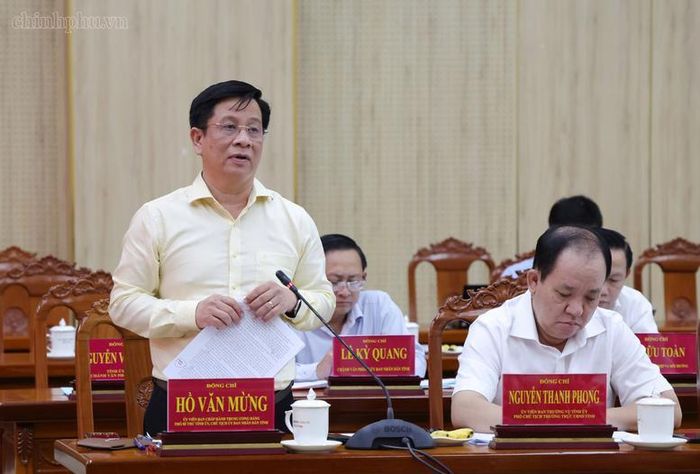 Chủ tịch UBND tỉnh An Giang Hồ Văn Mừng phát biểu - Ảnh: VGP/Gia Huy