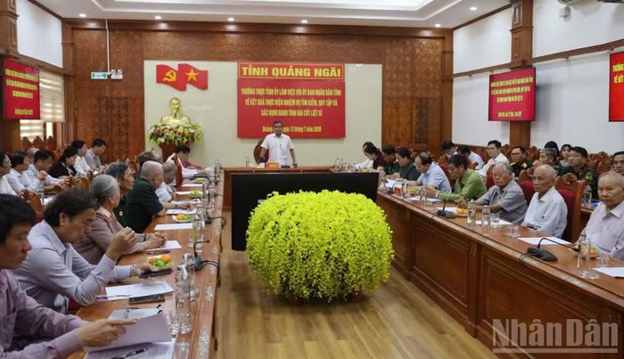 Bí thư Tỉnh ủy Quảng Ngãi Hồ Văn Niên yêu cầu tiếp nhận, xác minh, xử lý đầy đủ các thông tin do người dân cung cấp liên quan đến nơi an táng liệt sĩ.