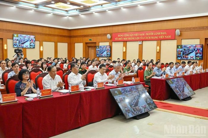Các đại biểu dự hội nghị. (Ảnh: THỦY NGUYÊN)