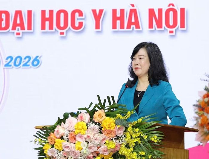 Bộ trưởng Y tế Đào Hồng Lan phát biểu tại hội nghị.