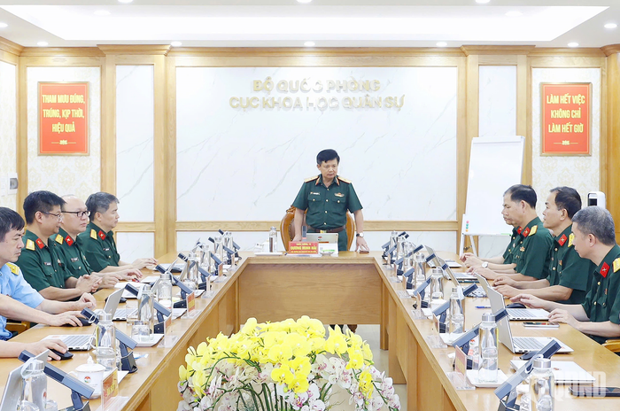 Cục Khoa học quân sự triển khai thực hiện mô hình “Phòng họp không giấy”.