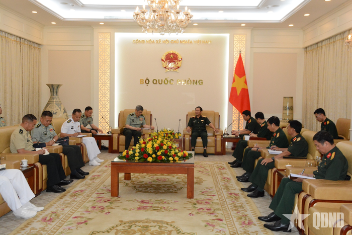 Quang cảnh buổi tiếp. 