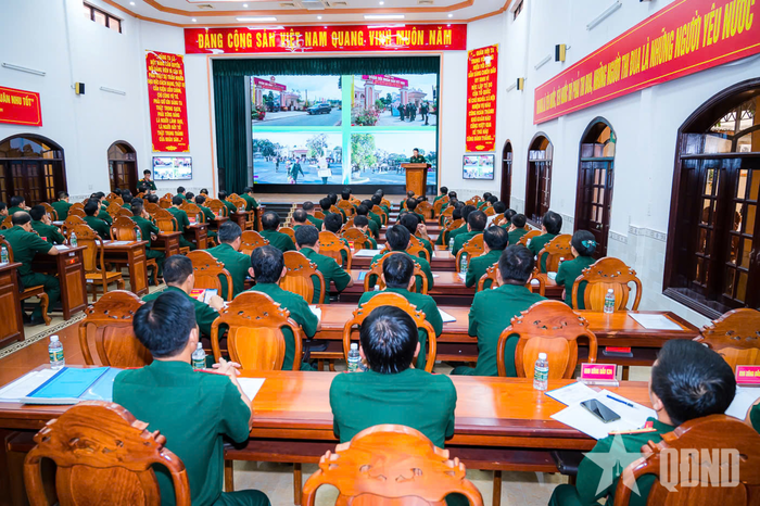 Quang cảnh hội nghị.