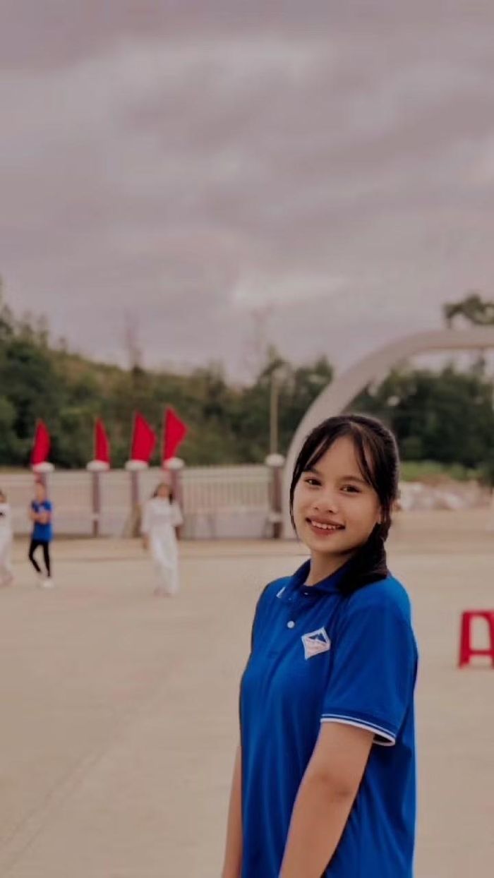 Nông Thị Bích cho biết, cơ hội được bố mẹ tin tưởng, tạo điều kiện để tiếp tục con đường học tập.