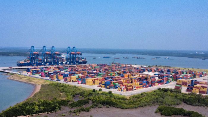 Cụm cảng Cái Mép - Thị Vải đang từng bước phát huy hiệu quả là cửa ngõ cảng biển giao thương quốc tế (ẢNH: KIM NGÂN)