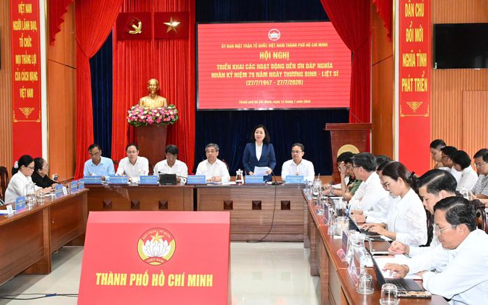 Phó Chủ tịch Thường trực Ủy ban MTTQ Việt Nam TPHCM Trương Thị Bích Hạnh phát biểu. Ảnh: VIỆT DŨNG