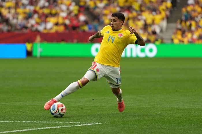  Gustavo Puerta là quân bài nhiều mặt của BHL Colombia. 