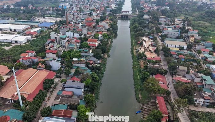 Theo tính toán sơ bộ, thành phố dự kiến thanh toán cho nhà đầu tư bằng quỹ đất đối ứng trị giá khoảng 69.106 tỷ đồng, chủ yếu là quỹ đất dọc hai bên sông và một số khu đất theo quy hoạch.