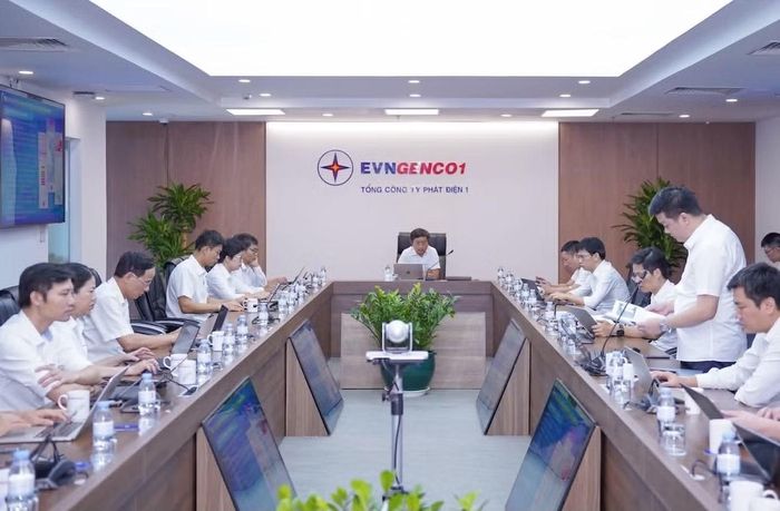 Chủ tịch Hội đồng thành viên EVNGENCO1 Nguyễn Tiến Khoa phát biểu chỉ đạo tại Phiên họp thứ nhất năm 2026 của Ban Chỉ đạo triển khai thực hiện phát triển khoa học công nghệ, đổi mới sáng tạo và chuyển đổi số.