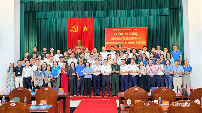 Đoàn khảo sát, nắm tình hình các vùng biển, đảo ven bờ miền Trung năm 2026