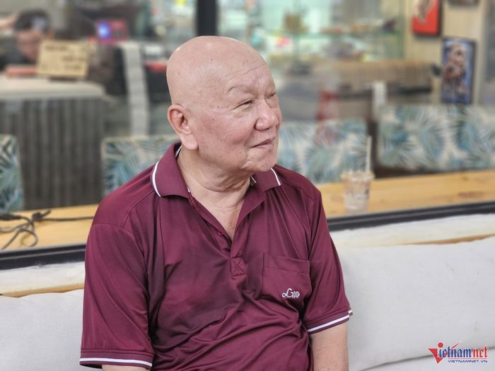 Nhìn lại hành trình làm nghề gần 50 năm, NSƯT Hồ Ngọc Xum thấy ổn nhưng sẽ không hài lòng với chính mình. Ảnh: Loan Lê